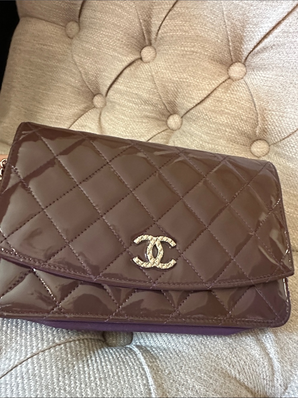 Chanel Quilted Burgundy Wallet On Chain - Picture 16 of 17